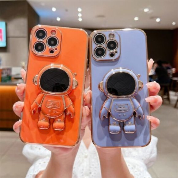 Astronaut Case for iPhone 14 Plus Orange - Picture 1 of 4